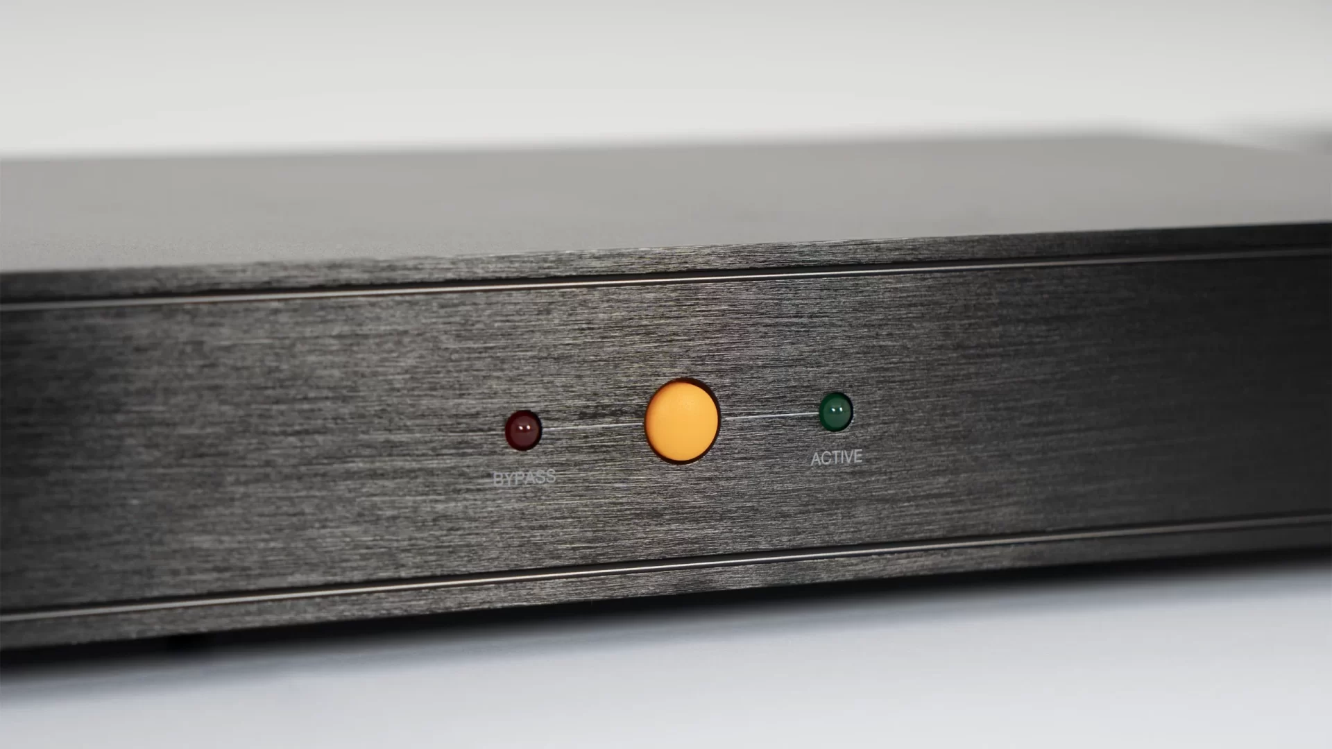 SR-1590_04